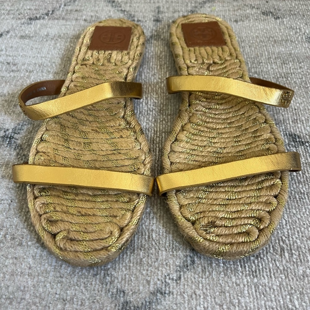 Tory Burch Gold slides 8W